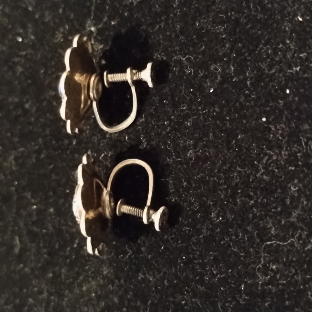Stretchable Necklace - Picture 2 of 2